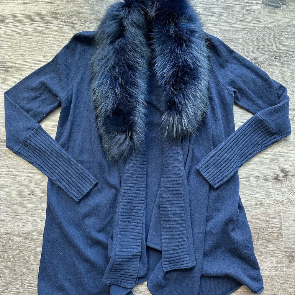 ALICE + OLIVIA NAVY BLUE FOX FUR TRIM CARDIGAN
